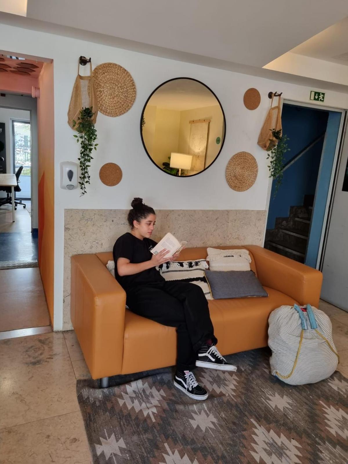 Wot Lisbon Nomad Vandrarhem Exteriör bild